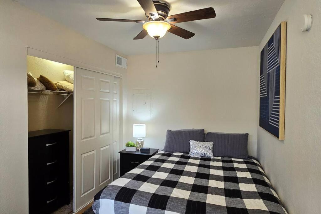 Cozy Updated Cove Of Heaven, 5Mins To Lake Hefner! Oklahoma City Luaran gambar